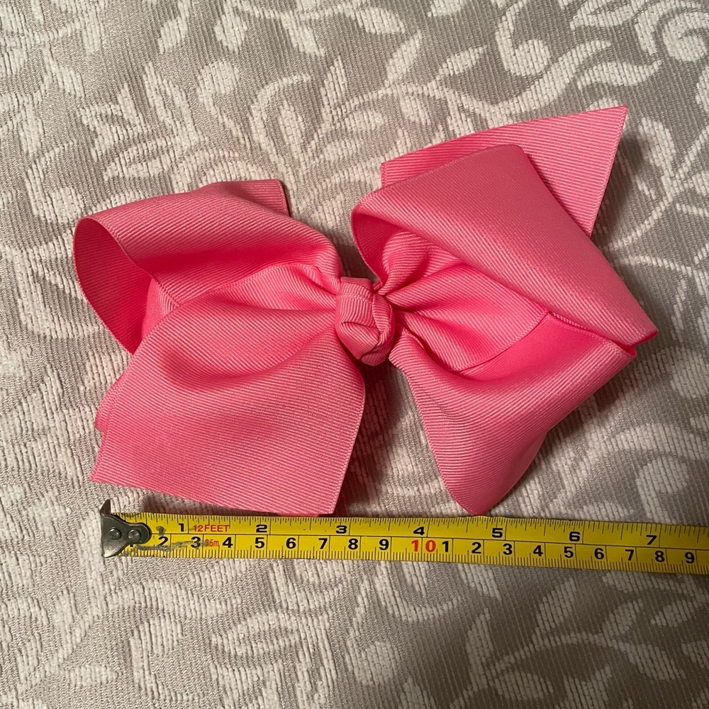 Wee ones bow